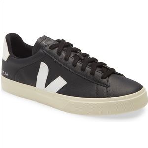Veja Campo Black /white sneakers 8US